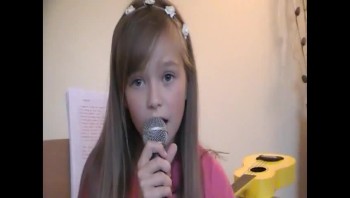 Always On My Mind Willie Nelson A great cover by Connie Talbot 